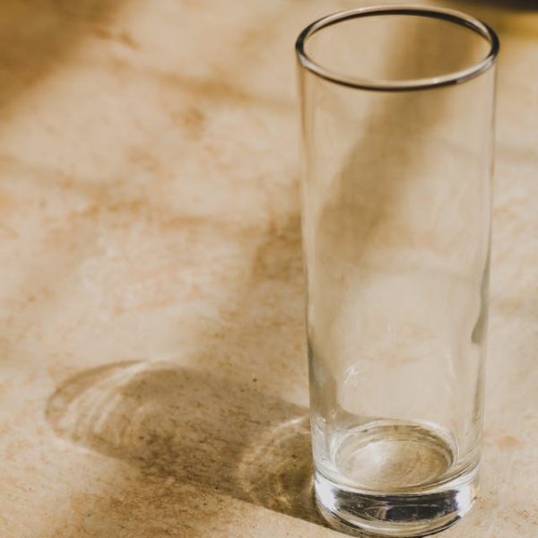 Leeres Glas Erschöpfung